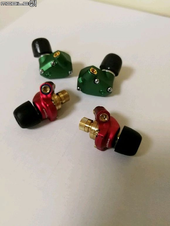 Acoustune HS1551 CU 動圈耳機開箱