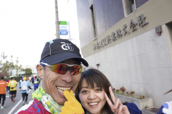 小惡魔初現超狂異國風情神戶馬拉松！