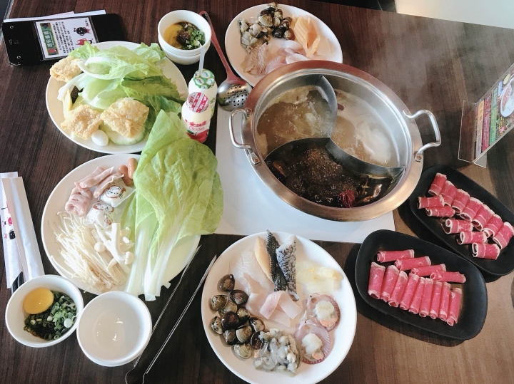 台南【中西區】學生公司聚餐CP值超高的地點-XM麻辣鍋