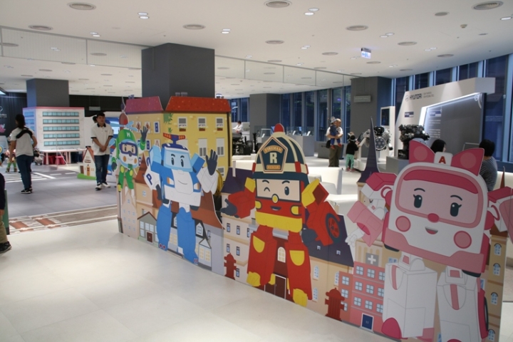 大人小孩都兼顧的Hyundai 波力交通安全小城市活動(建議以後可以多多舉辦!)