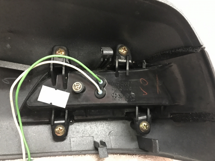 07 MAZDA3電摺後視鏡LED方向燈(公司件 OEM件).....?