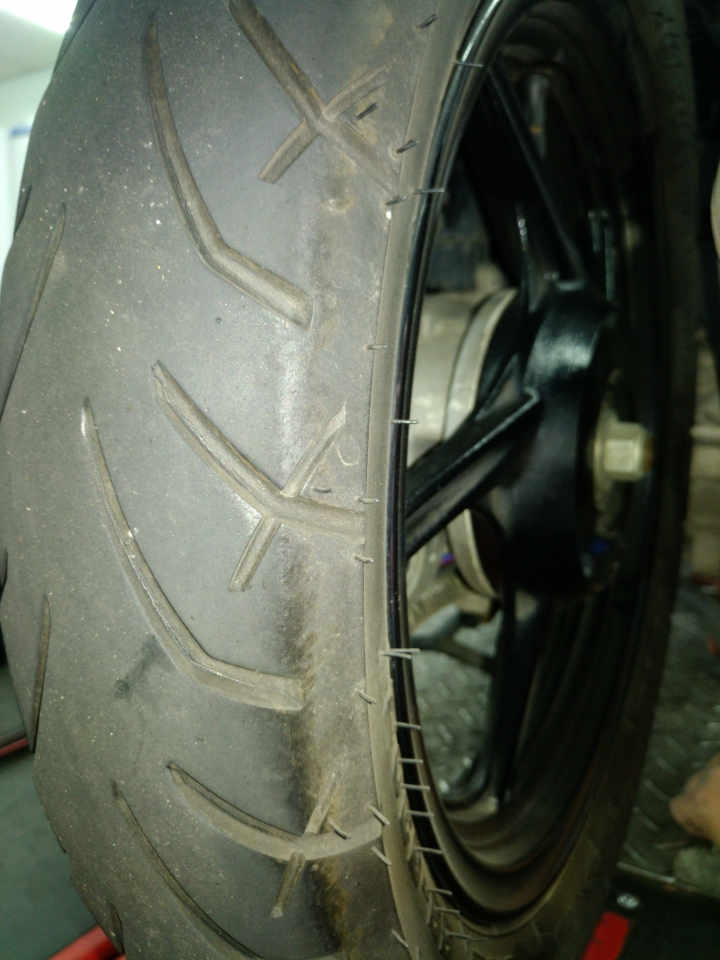 冷門車也能有賽車級好胎 Michelin Pilot Moto GP 14吋