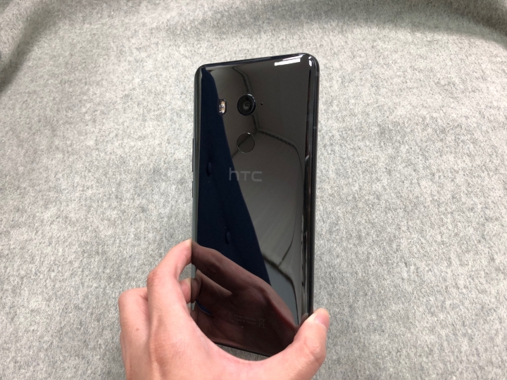 U11 Plus極鏡黑開箱分享（含實拍照）
