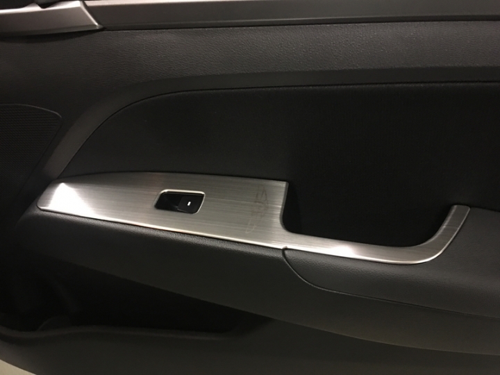 柴油超級抖!!! super elantra1.6 柴油 交車、保養分享~~