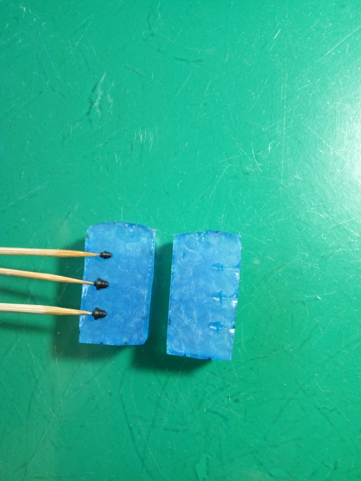 EXCEPTION 1/5 RENAULT RS9 V10引擎(修復品)