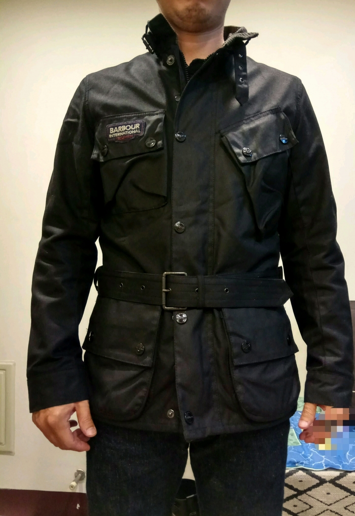 [開箱] BARBOUR x Triumph wax jacket