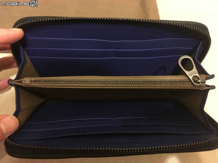 bottega veneta 拉鍊長夾 簡易開箱