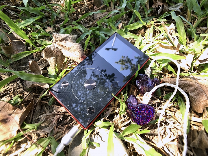 [開箱評測]FiiO Mark X3III 高解析～藍牙～支援無損音樂檔～音樂播放器～熱血騷包紅參上！