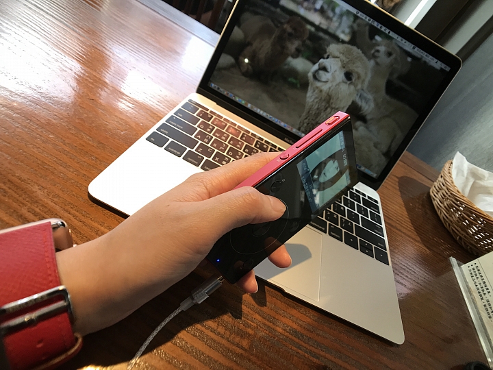 [開箱評測]FiiO Mark X3III 高解析～藍牙～支援無損音樂檔～音樂播放器～熱血騷包紅參上！