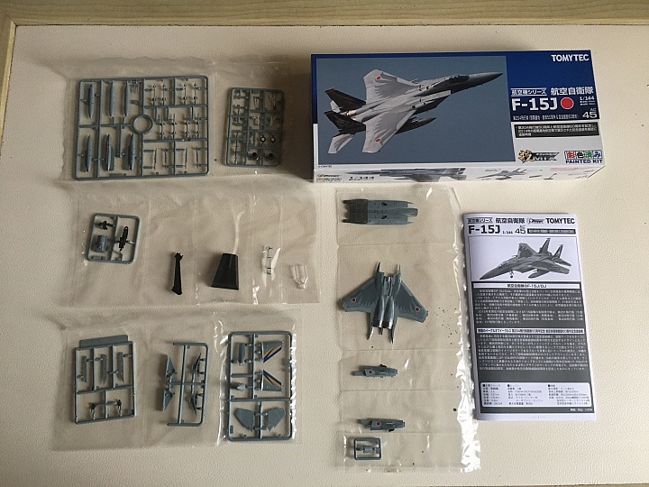 Tomytec 1/144 F-15+壽屋格納庫
