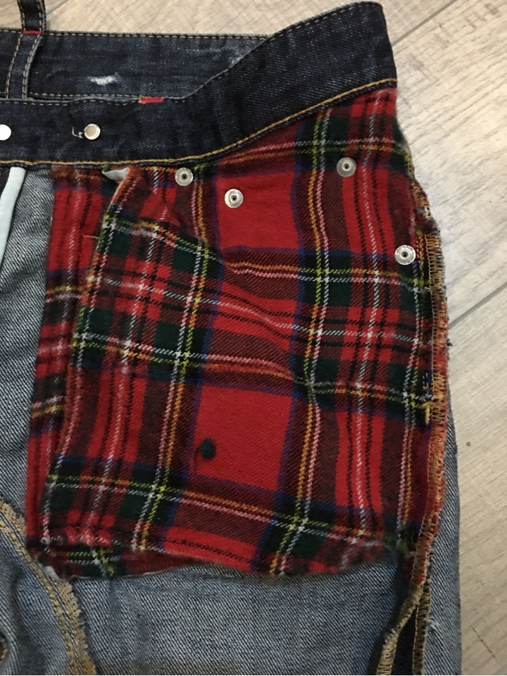 「黑五開箱第三彈」Dsquared2 類tidy biker牛仔褲&螢光綠拖鞋