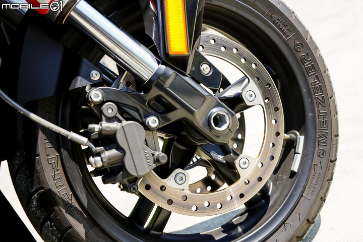 運動羊大戰！C650Sport vs AK550 vs TMAX 集評
