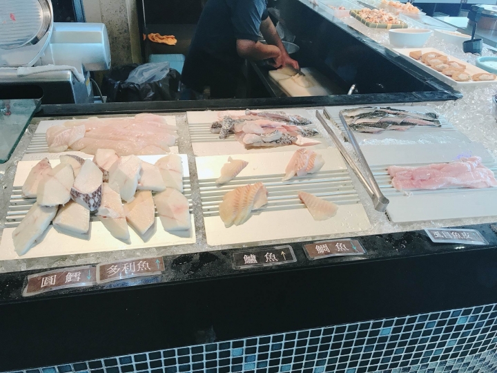 台南【中西區】學生公司聚餐CP值超高的地點-XM麻辣鍋