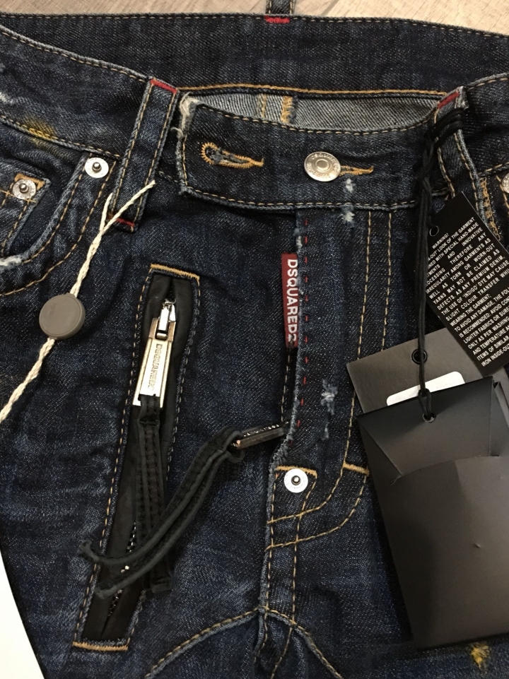 「黑五開箱第三彈」Dsquared2 類tidy biker牛仔褲&螢光綠拖鞋