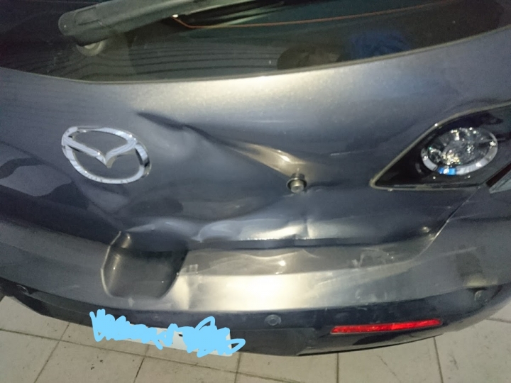 請問2008進口MAZDA 3 5D遭撞的待料時間真的要2~3個星期嗎?