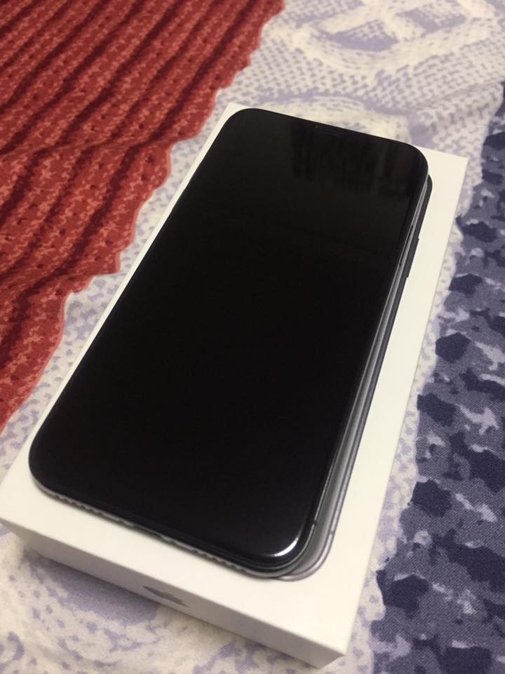 iphone x 太空灰和玻璃貼 遲來的開箱