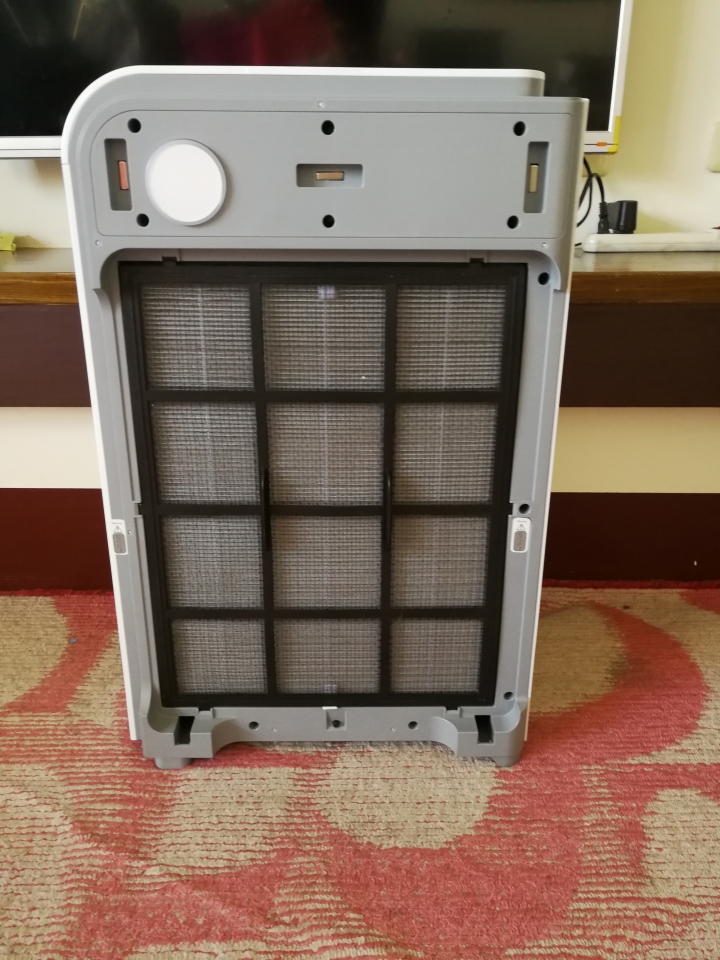 有點後悔 之 AIONE  空氣清淨機拆裝太快...