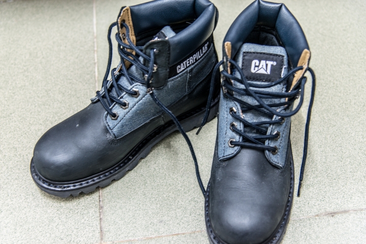 [開箱]中國淘寶買的兩雙Timberland Pro及四雙高仿的CAT(警示意味)