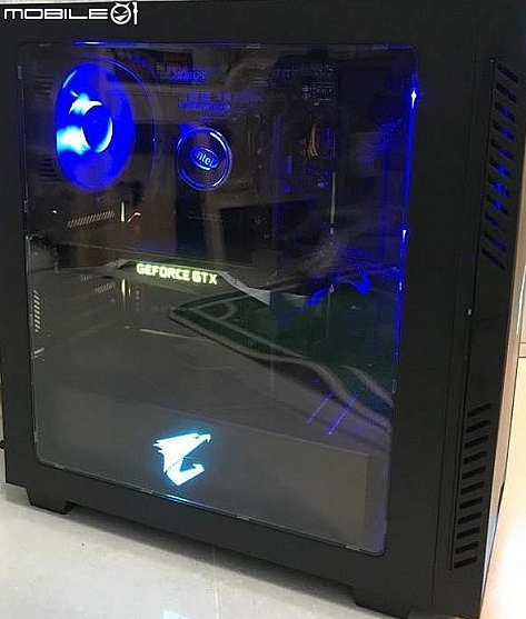 信仰の殼，技嘉AORUS鷹神崛起加入機殼戰局 GP-AC300W 開箱