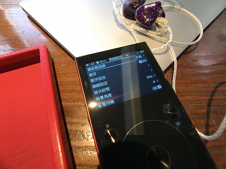 [開箱評測]FiiO Mark X3III 高解析～藍牙～支援無損音樂檔～音樂播放器～熱血騷包紅參上！