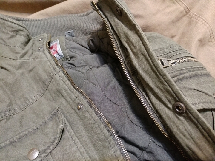 啥咪???美國官網Levi's牛仔褲 不用台票500元