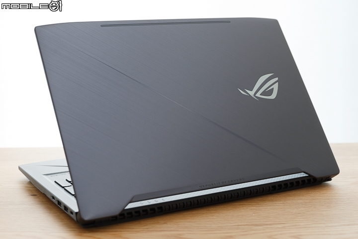 ASUS ROG Strix Hero / SCAR 任選你的電競風格