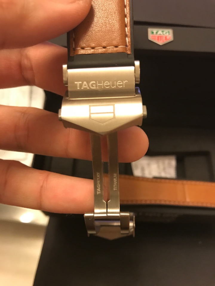 [開箱] 豪雅 TAG Heuer CONNECTED MODULAR 45 智能錶