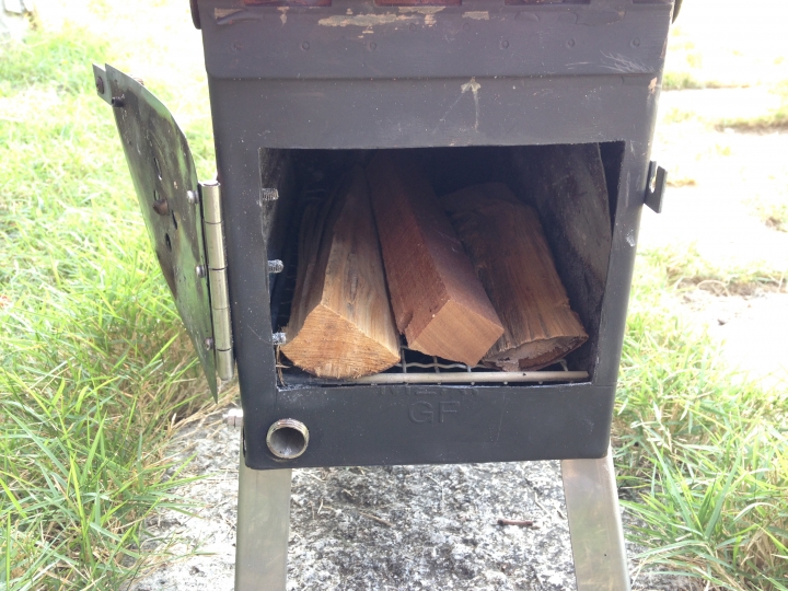 彈藥箱柴爐part2：(起火式)