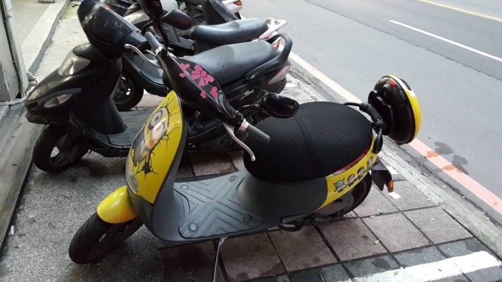 GOGORO1置物包