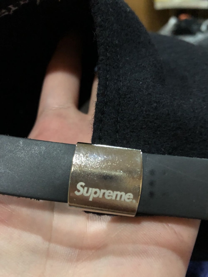 求驗supreme 6分割帽