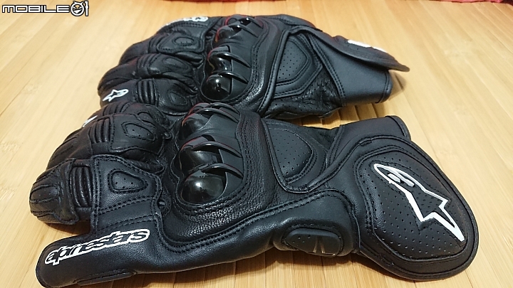 [分享] ALPINESTARS GP-X 短手套