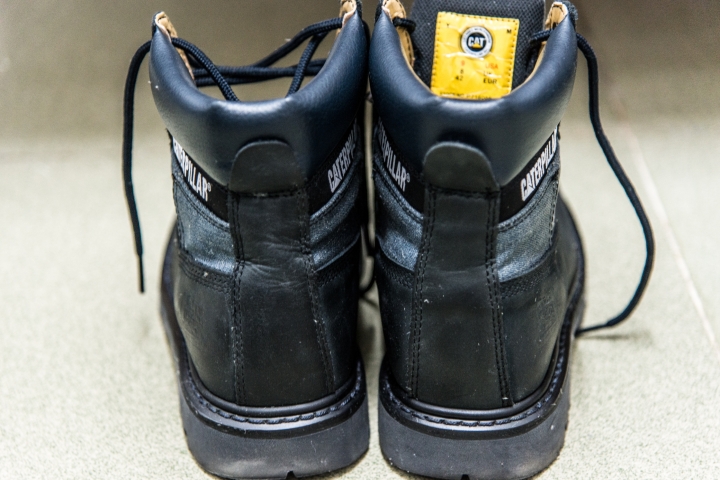 [開箱]中國淘寶買的兩雙Timberland Pro及四雙高仿的CAT(警示意味)