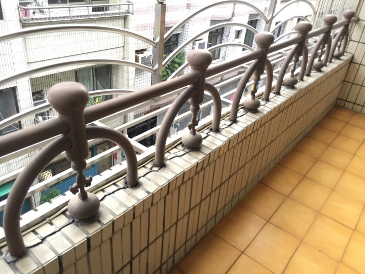 陽台女兒牆修繕
