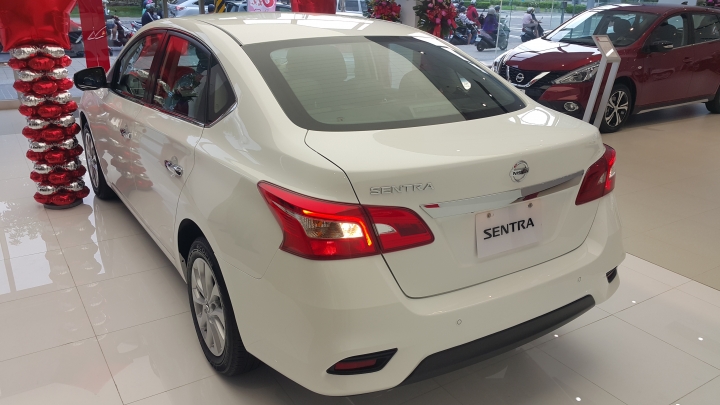 分享新款SUPER SENTRA賞車心得(含圖)