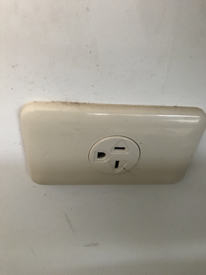 [開箱]EK43磨豆機(咖啡刀盤)不專業開箱文