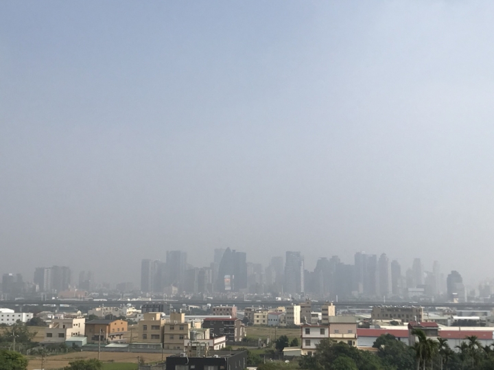 哈囉台中!哈囉空污!