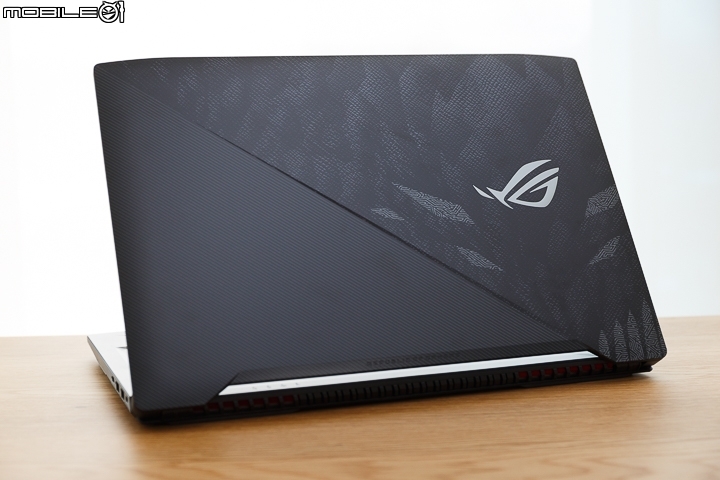 ASUS ROG Strix Hero / SCAR 任選你的電競風格