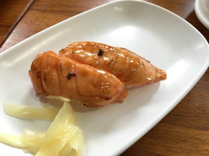 【分享】台中知名平價高CP值生魚片/壽司專賣店「阿裕壽司」