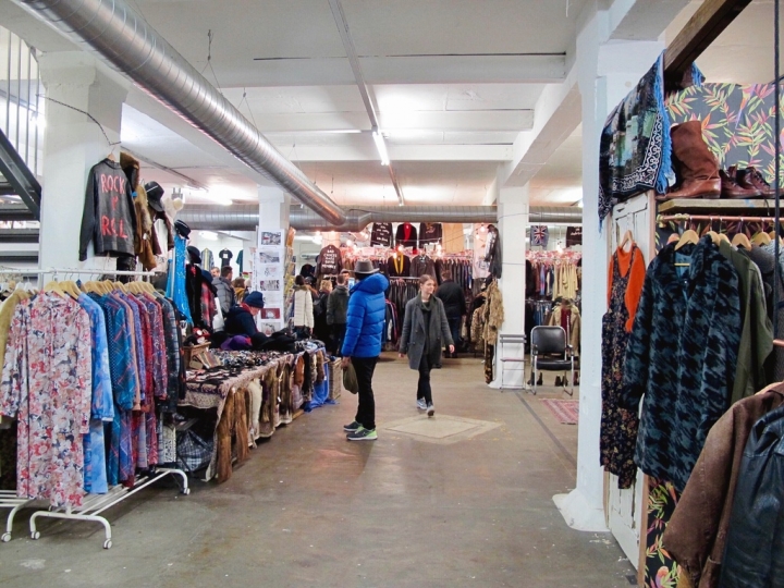【London．走跳】古著迷注意 ! 來去東倫敦紅磚巷週末二手市集Brick Lane