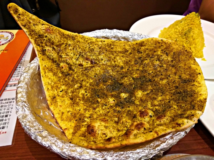 高雄市[印度料理]印度皇宮-大魯閣草衙道店-異國料理~印度咖哩+烤餅+香料奶茶~~