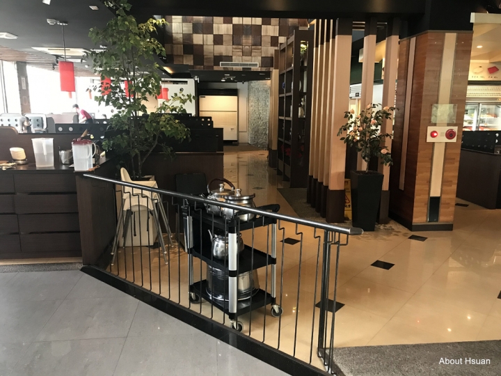 洋城自助石頭火鍋-中壢環北店(機場捷運A21站)