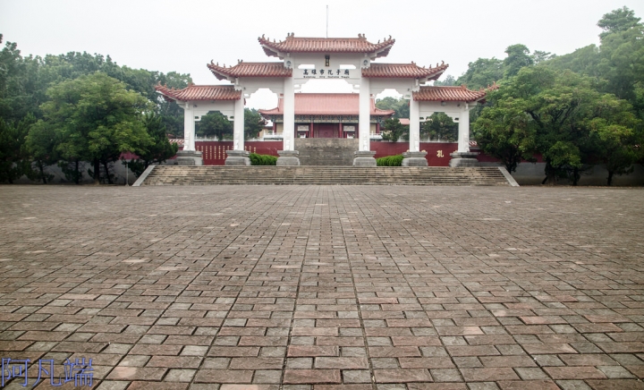 高雄~旗山區鼓山公園風華再現+旗山老街小小兵大進擊