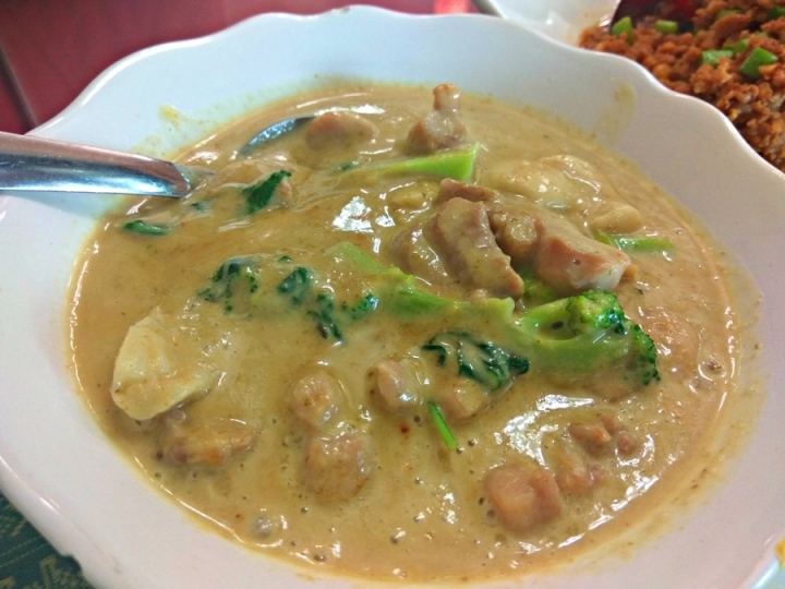 [泰式料理]苗栗竹南泰下飯~經濟實惠的泰國菜~位置不明顯但生意挺不錯~~~