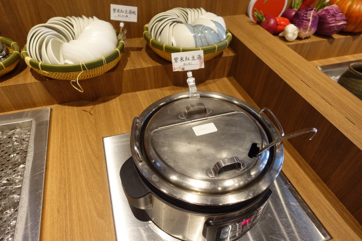 【食記】高雄大魯閣草衙道。涮乃葉日式涮涮鍋吃到飽~多種蔬菜好健康