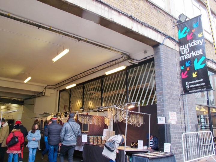 【London．走跳】古著迷注意 ! 來去東倫敦紅磚巷週末二手市集Brick Lane