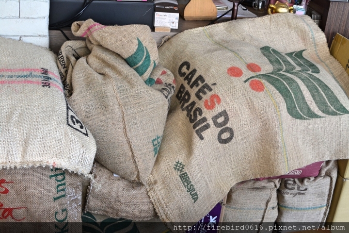 [桃園-八德-廣福路]Bowen Coffee 伯元自家烘焙精品咖啡--為熱愛手沖的你找到家的感覺