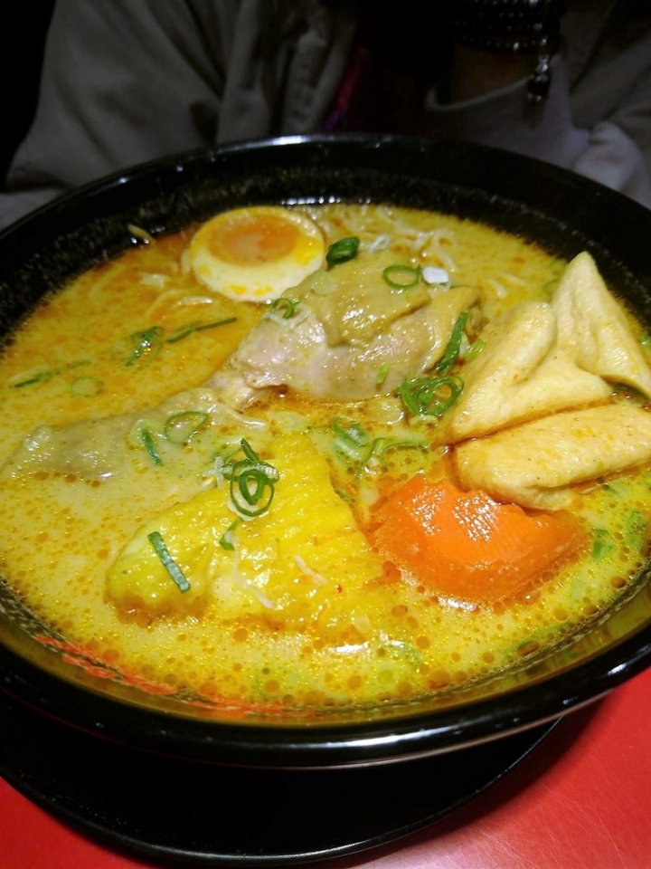 〔食記〕捷運台北車站-大心新泰式麵食