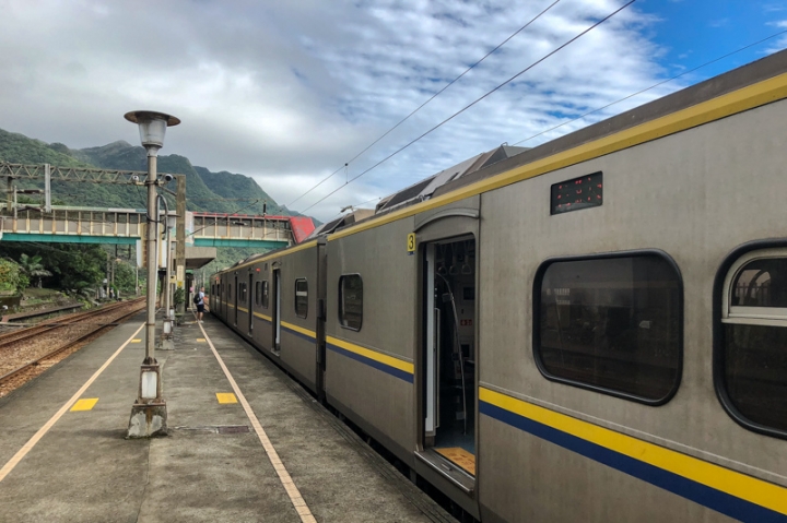 [亂拍照] 草嶺古道芒花季 (宜蘭大里-草嶺古道-埡口-桃源谷步道)