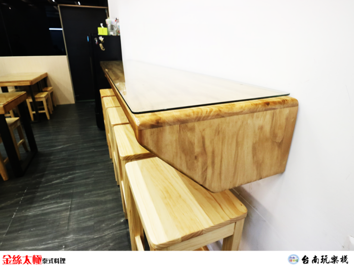 【食記】歸仁泰式美味就在【金絲太極】泰式料理 / 泰國奶茶 / 套餐式餐點