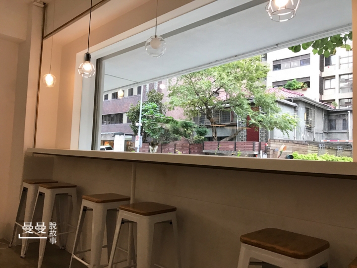 【捷運忠孝新生站】喜歡法式優雅的簡單舞步 CHANTEZ Pâtisserie穿石甜點空間,含完整菜單